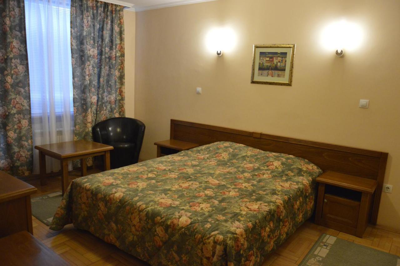 Hotel Drama Burgas Bagian luar foto